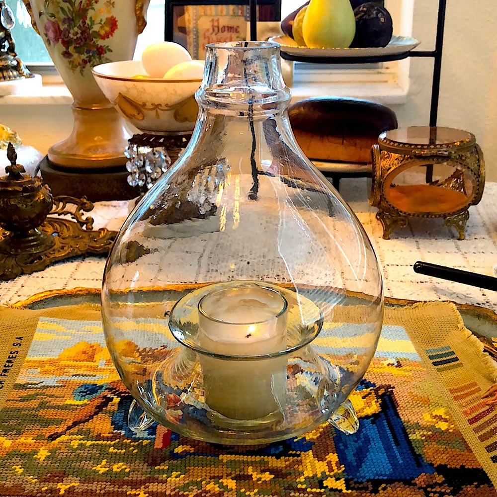 EUC- Antique handmade Blown Glass Wasp Flying Bugs Catcher